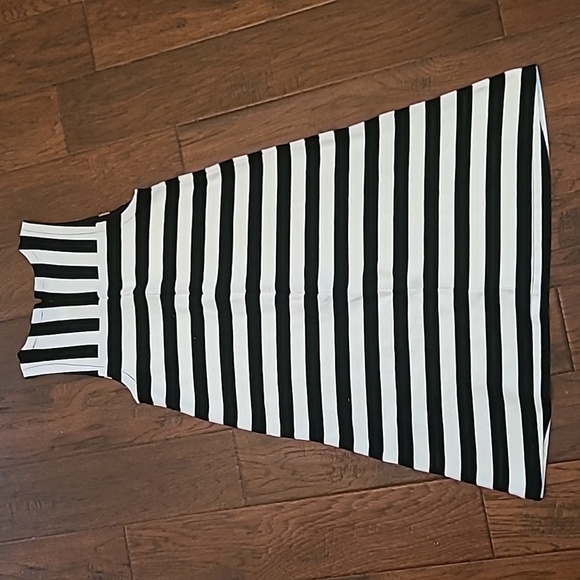 Loft women's Black and White Striped Sleeveless Dress size Small - Picture 2 of 6
